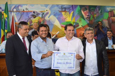 SESSÃO DE HOMENAGEM