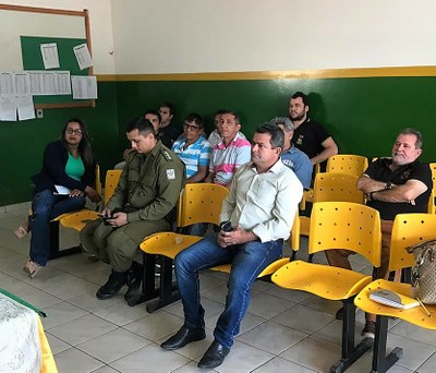 PRESIDENTE DA CÂMARA MANOEL RODRIGUES DE SOUSA, NA SEDE ASSOCIAÇÃO BUBURÉ.