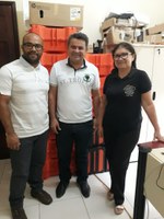 PRESIDENTE DO LEGISLATIVO MANOEL RODRIGUES DE SOUSA VISITANDO CARTÓRIO ELEITORAL - TRE..