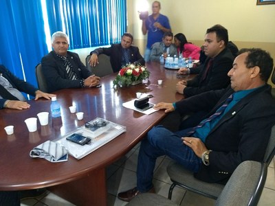 REUNIÃO