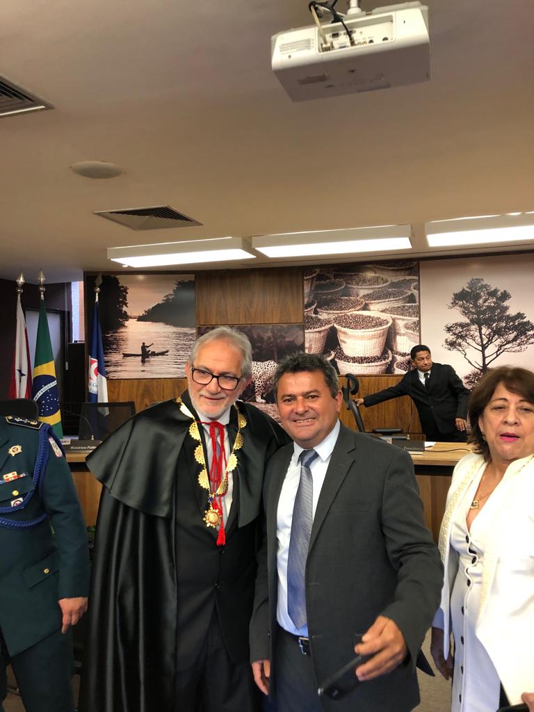 PRESIDENTE DO LEGISLATIVO DE ITAITUBA, MANOEL RODRIGUES E O PRESIDENTE DO TCM-PA, SÉRGIO LEÃO!.jpg