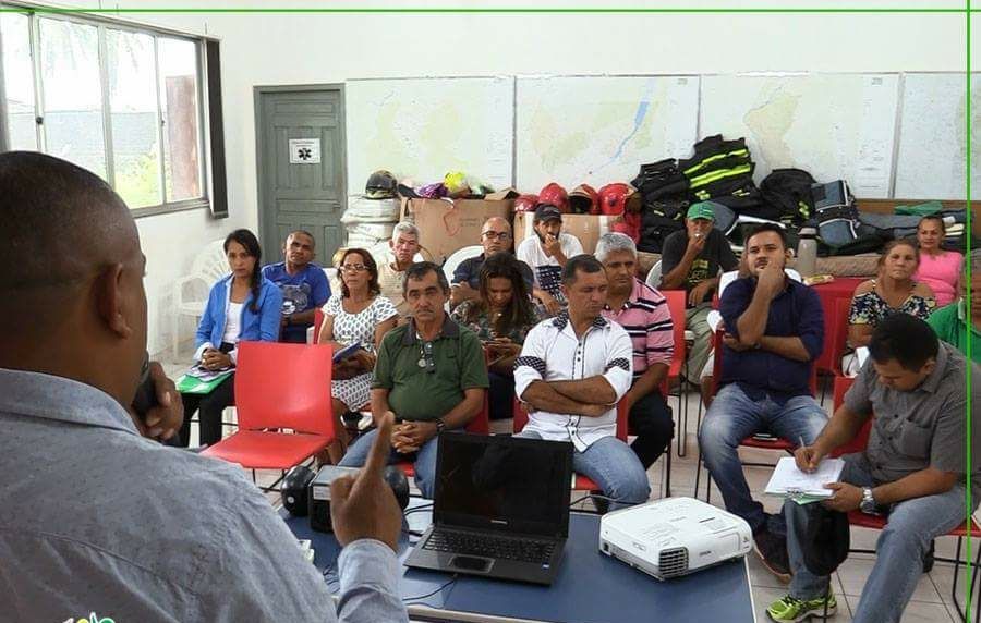 LEGISLATIVO MUNICIPAL APÓIA LEGALIZAÇÃO DE ASSOCIAÇÕES COMUNITÁRIAS