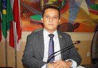 VEREADOR JÚNIOR PIRES ABRAÇA CAUSA SOBRE A FALTA DE MÉDICOS ESPECIALISTAS E MEDICAMENTOS NO CAPS DE ITAITUBA 